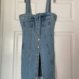 UO flavia denim mini dress (S)